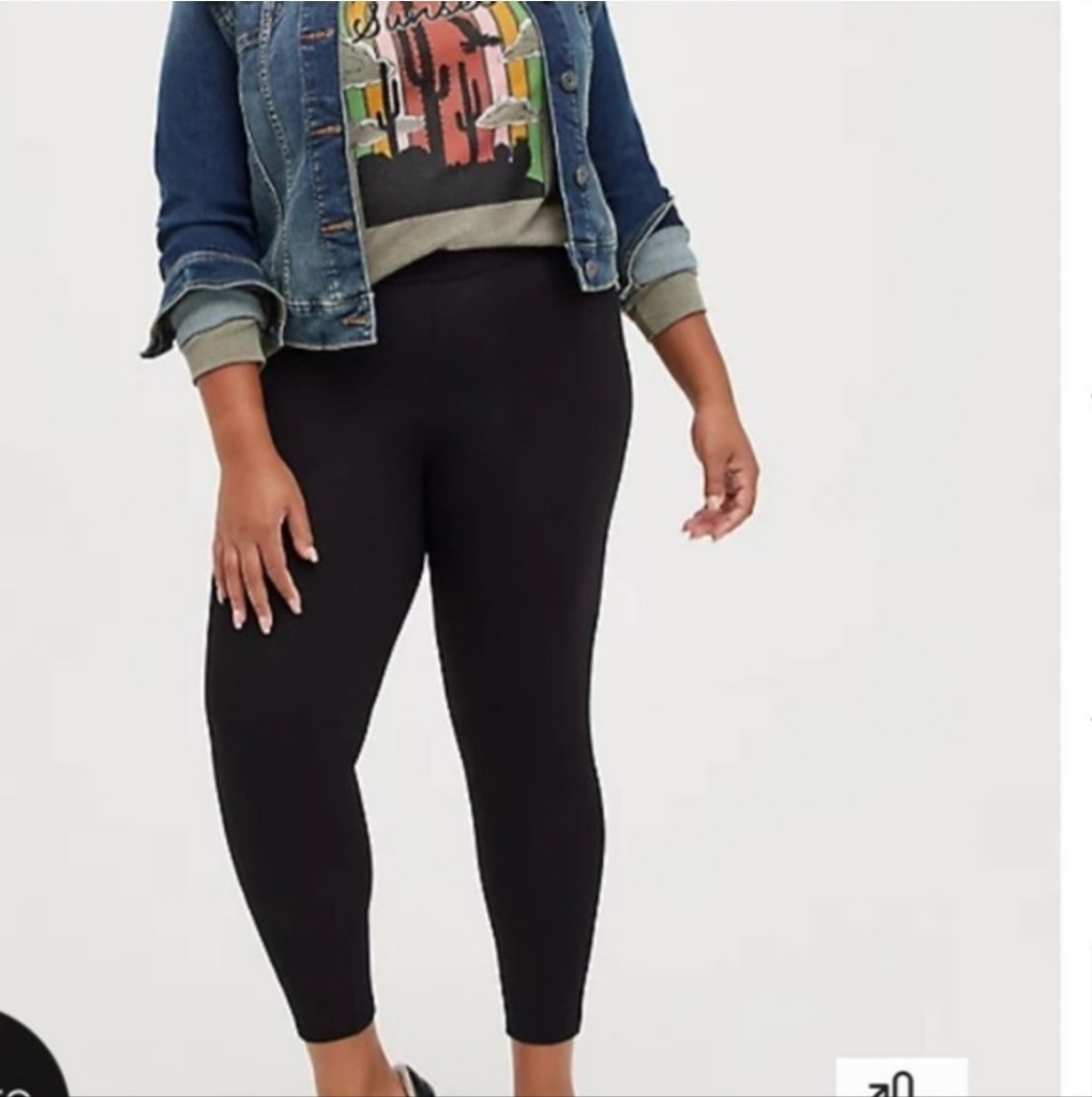 Torrid 3X Cotton Black Cropped Leggings Workout Active Casual